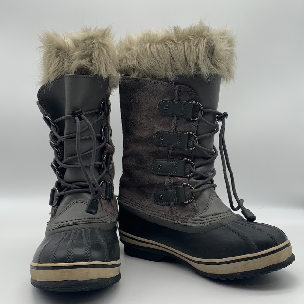 Sorel Youth Joan of Arctic Grey Boots size US 3 (Kids)